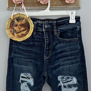 American Eagle High-Rise Distressed Jeggings